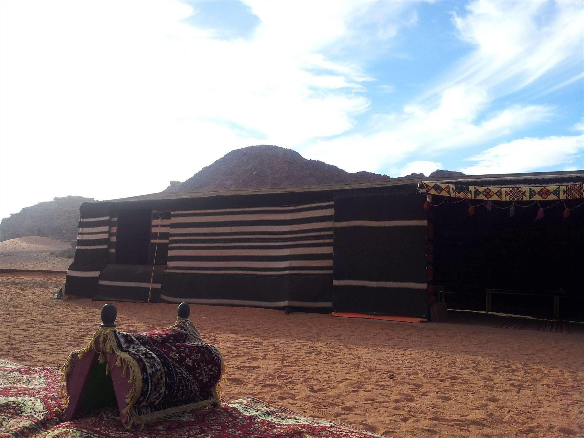 Wadi Rum Caravan Camp Exterior foto
